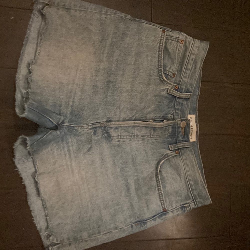 Denim forum yoko mid thigh shorts